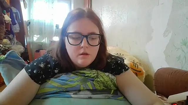 DesireMelissa online show from 12-14-25, 07:14