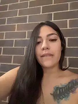 Latina vanessa online show from 05-03-26, 05:41