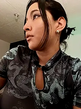 Zetrionn online show from 01-16-25, 05:42