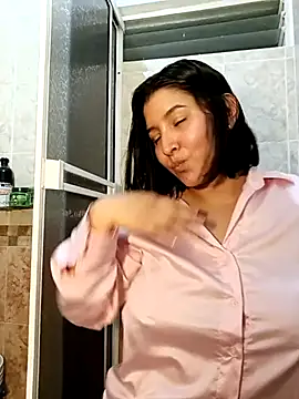 Zetrionn online show from 02-18-25, 05:20