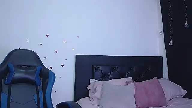 Georgina Copper online show from 04-25-26, 09:45