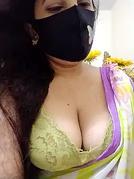 Snapshot of Ameera19 chatting on 08-08-26, 08:44 Ameera19 online show from 08-08-26, 08:44