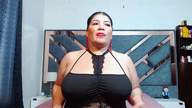 Snapshot of KarlaTesg chatting on 06-27-26, 12:22 KarlaTesg online show from 06-27-26, 12:22