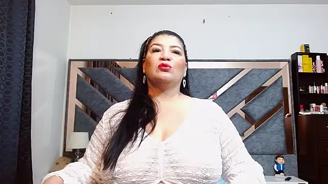 Snapshot of KarlaTesg chatting on 07-14-26, 09:14 KarlaTesg online show from 07-14-26, 09:14