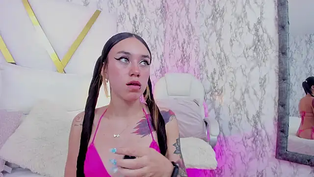 Athziry  online show from 01-23-25, 09:18