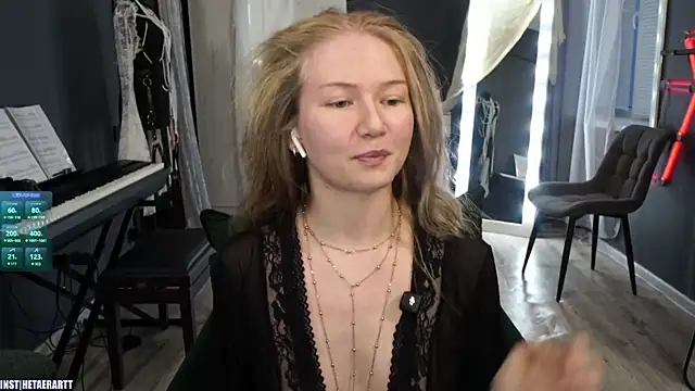 Alexandra Demore online show from 06-07-26, 07:28