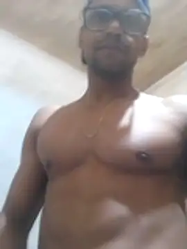 Snapshot of Gomesggc chatting on 06-15-26, 03:20 Gomesggc online show from 06-15-26, 03:20