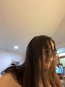 montmariana online show from 12-27-24, 06:35