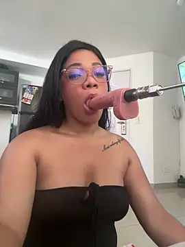 ashley Tompson1 online show from 12-14-25, 01:05