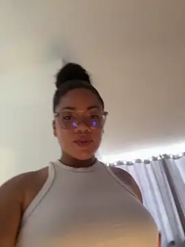 ashley Tompson1 online show from 04-24-26, 01:35