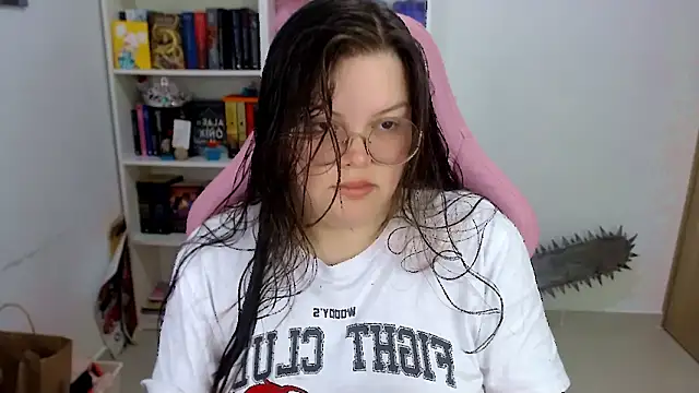 Snapshot of Gabiwaifu chatting on 02-07-26, 04:22 Gabiwaifu online show from 02-07-26, 04:22