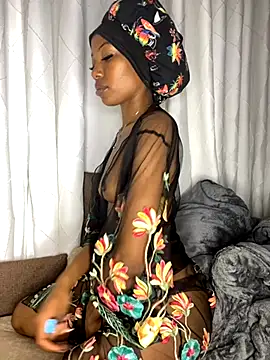 kelsie421 online show from 10-19-25, 09:26