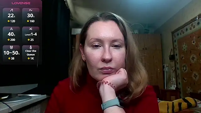 Snapshot of AnnaXLovers chatting on 01-15-25, 12:04 AnnaXLovers online show from 01-15-25, 12:04