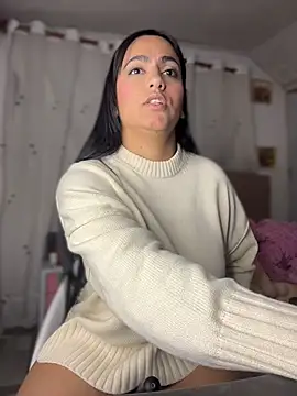 JazminTaylor online show from 04-12-26, 06:40