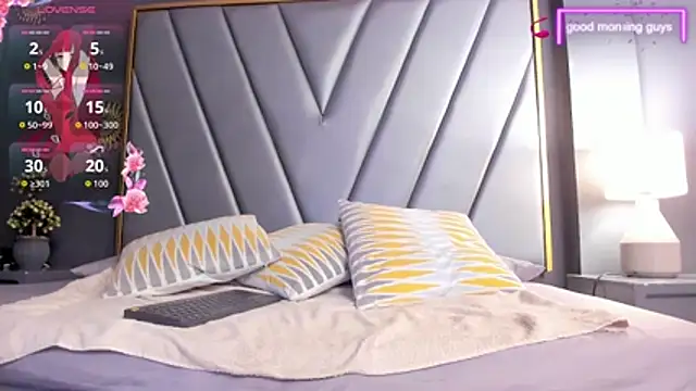 BrendaAdams  online show from 11-23-25, 10:48