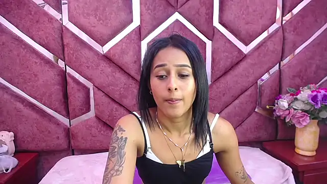 Snapshot of milly_print chatting on 12-22-24, 02:49 milly print online show from 12-22-24, 02:49