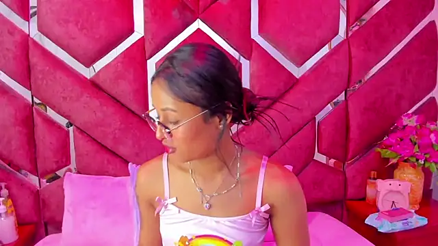 Snapshot of milly_print chatting on 09-16-25, 02:56 milly print online show from 09-16-25, 02:56