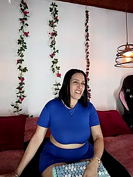 ariana lavoie- online show from 10-29-25, 09:16