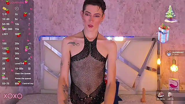 dominic thailor online show from 12-17-25, 02:23