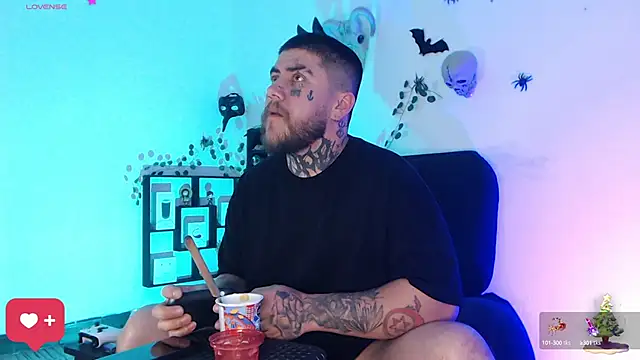 Ash gusbig online show from 12-28-24, 02:43