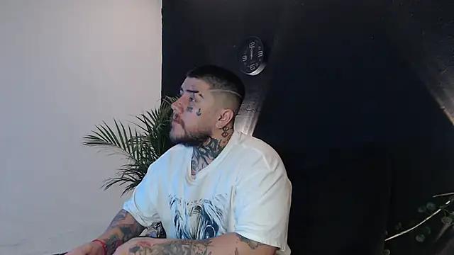 Ash gusbig online show from 02-27-25, 02:53