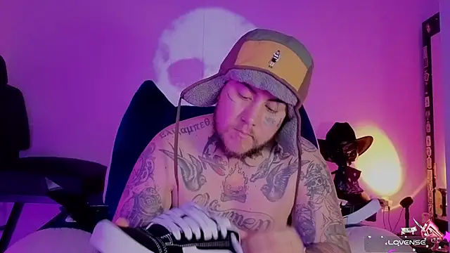 Ash gusbig online show from 11-10-25, 01:04