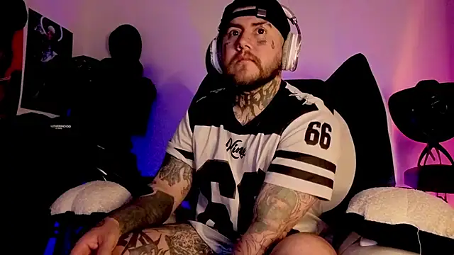 Ash gusbig online show from 02-16-26, 01:35