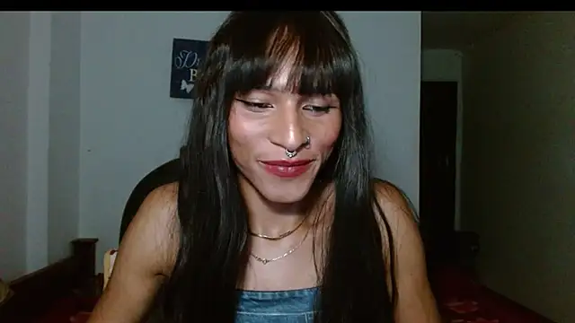 carolinemiller7 online show from 01-29-25, 08:18