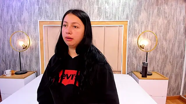 Snapshot of AshleeyPrincess chatting on 11-21-25, 11:42 AshleeyPrincess online show from 11-21-25, 11:42