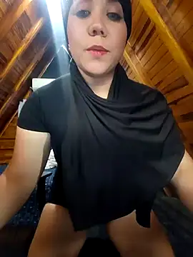 AmbarBurhan online show from 04-21-26, 06:12