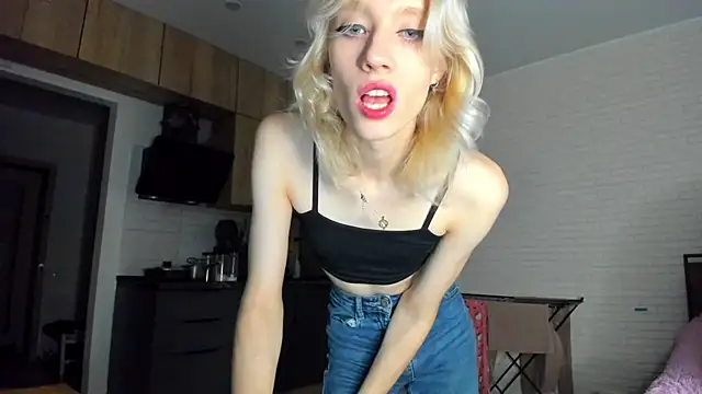  Alice Kitty online show from 12-02-25, 09:36