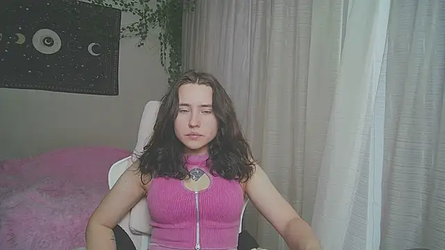 Snapshot of Aurora_workerr chatting on 09-12-25, 03:50 Aurora workerr online show from 09-12-25, 03:50