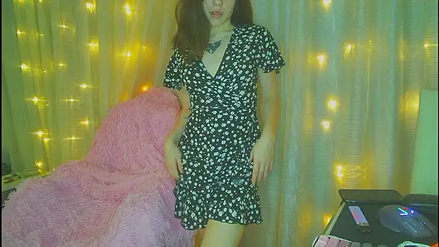 Snapshot of Aurora_workerr chatting on 01-15-26, 11:26 Aurora workerr online show from 01-15-26, 11:26