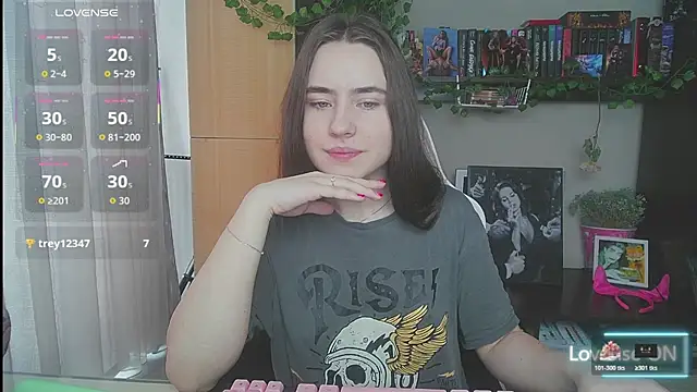 Snapshot of Aurora_workerr chatting on 03-11-26, 03:45 Aurora workerr online show from 03-11-26, 03:45