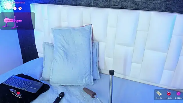 Abbyadams online show from 10-16-25, 03:07