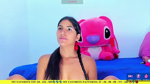 AriannaLewiis online show from 06-07-26, 07:50