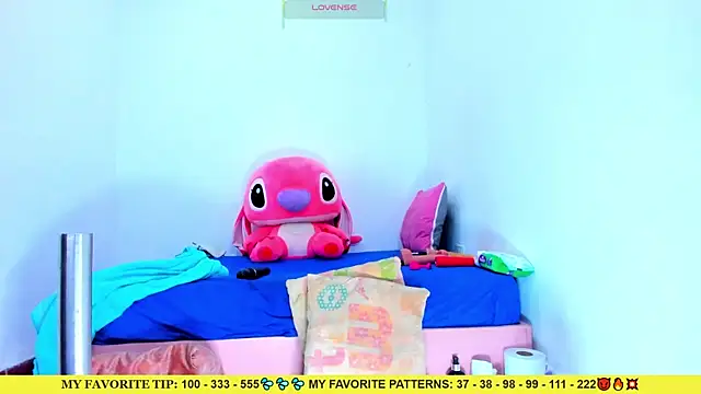 AriannaLewiis online show from 07-24-26, 07:34