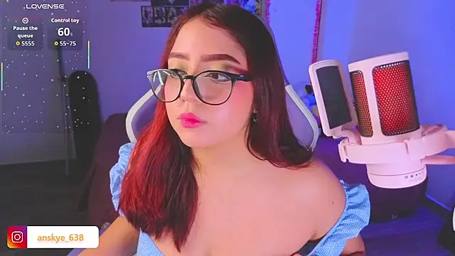 AnngelaSkye online show from 04-29-26, 09:13