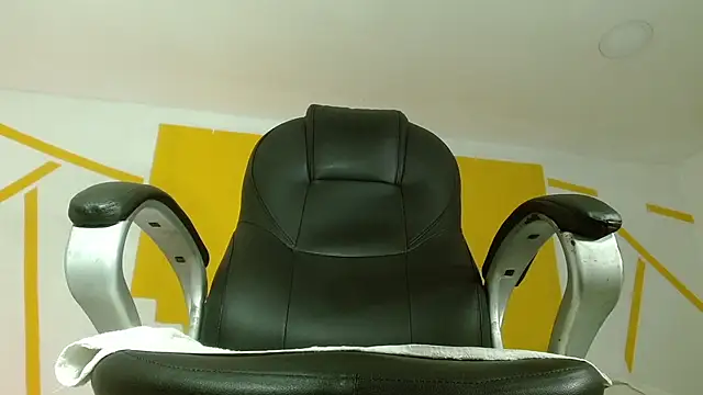 FrannBoy online show from 02-26-25, 07:05