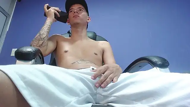 FrannBoy online show from 03-03-25, 08:11