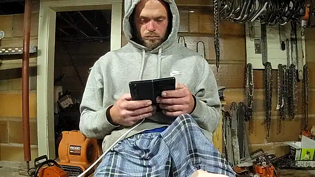 Bigoleslong98765 online show from 11-15-25, 07:05