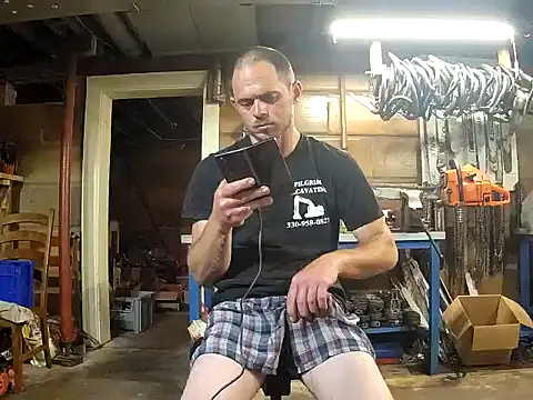 Bigoleslong98765 online show from 04-20-26, 01:30