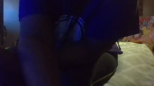 EbonyFetishQueen online show from 04-28-26, 07:30
