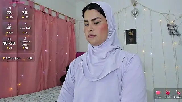 Snapshot of AishaAmin_ chatting on 01-28-25, 03:14 AishaAmin online show from 01-28-25, 03:14