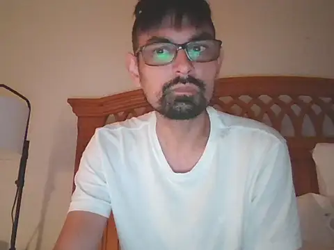 spence204011 online show from 10-24-25, 09:33