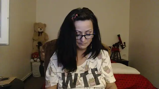 Snapshot of YourDreamLoverr chatting on 01-17-25, 01:25 YourDreamLoverr online show from 01-17-25, 01:25