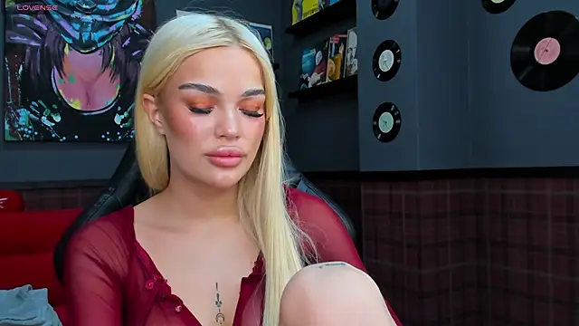 Angel Sapphire  online show from 03-12-25, 09:55