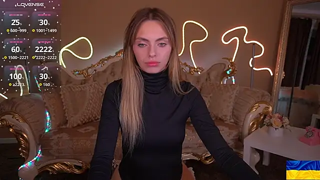 Snapshot of ChloeBrightt chatting on 10-01-25, 07:53 ChloeBrightt online show from 10-01-25, 07:53