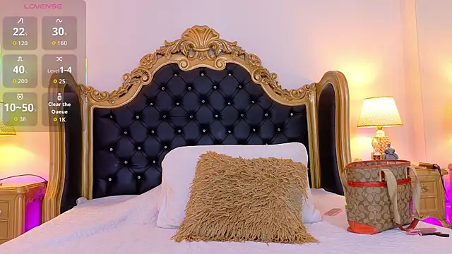 AdelinaVans online show from 03-26-26, 11:27