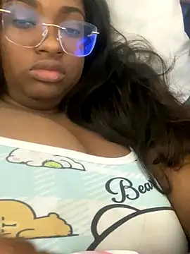 Snapshot of _MARRTINNA_ chatting on 12-03-24, 08:49 MARRTINNA online show from 12-03-24, 08:49